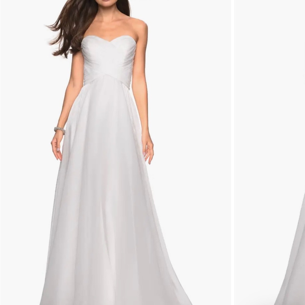 La Femme Wedding/Debutante Elegant White Strapless Gown